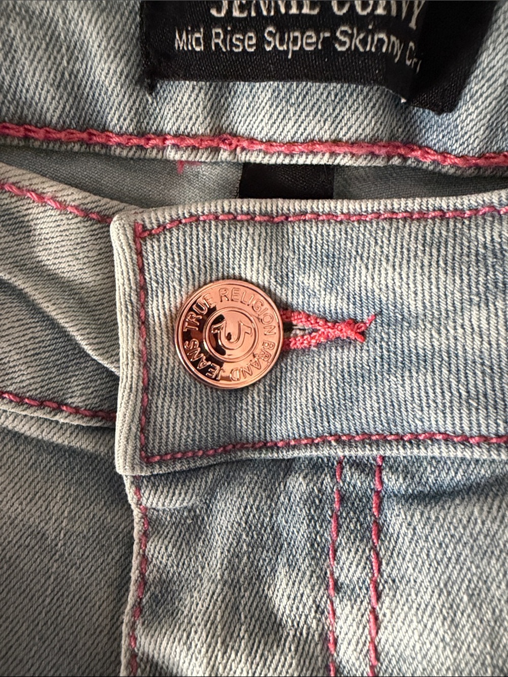 True Religion Light Endless Jennie Distress Capris 28 - Picture 4 of 12